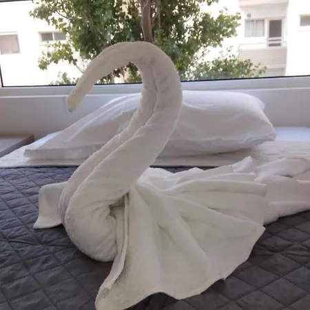 Lca4 Flat For شقة *