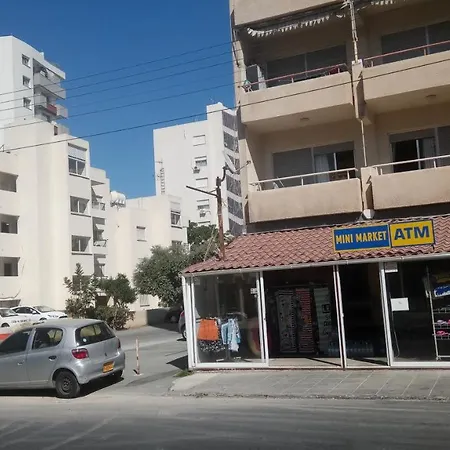 Lca4 Flat For شقة