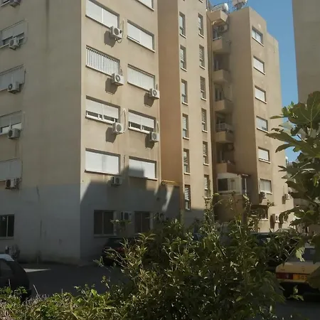 Lca4 Flat For Larnaca