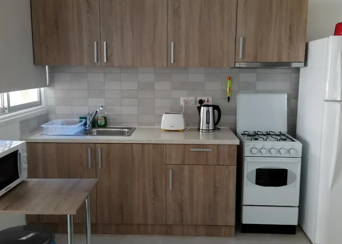 Lca4 Flat For Lárnaca